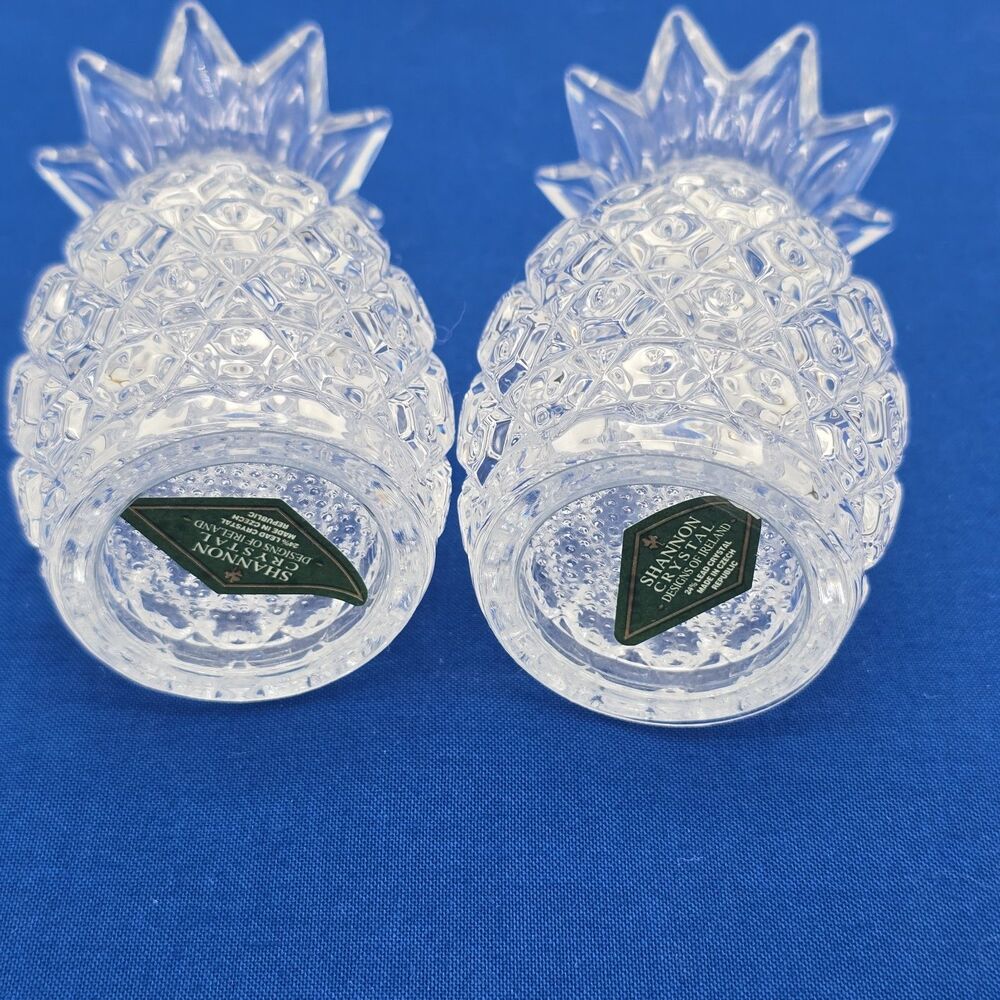 Shannon Crystal 24% Lead Crystal Pineapple Salt and Pepper Shaker Set - Picture 5 of 5